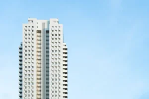 CONDOMINUIM