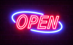 Open Sign IMG 5864 370x230