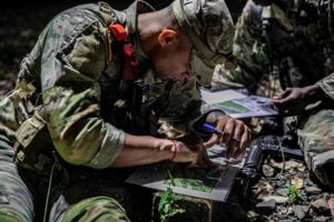 mil army land navigation training hawaii 1800
